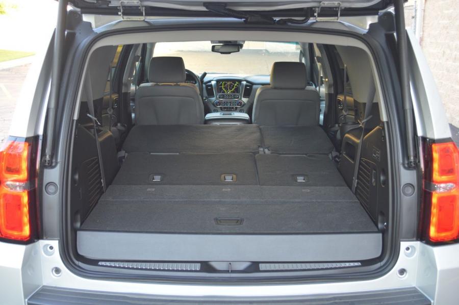  Chevrolet Tahoe LT 2014 года  (фото 15 из 16)